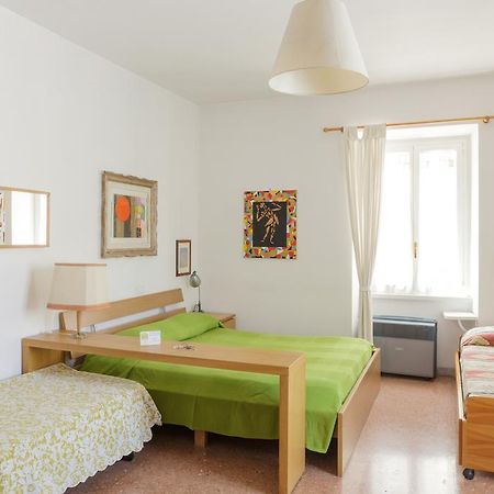 Domus Manlii B&B ローマ エクステリア 写真