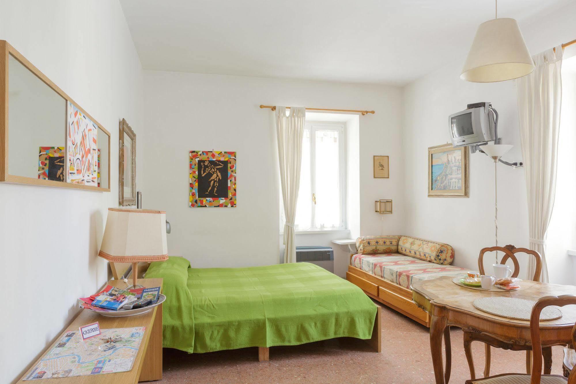 Domus Manlii B&B ローマ エクステリア 写真