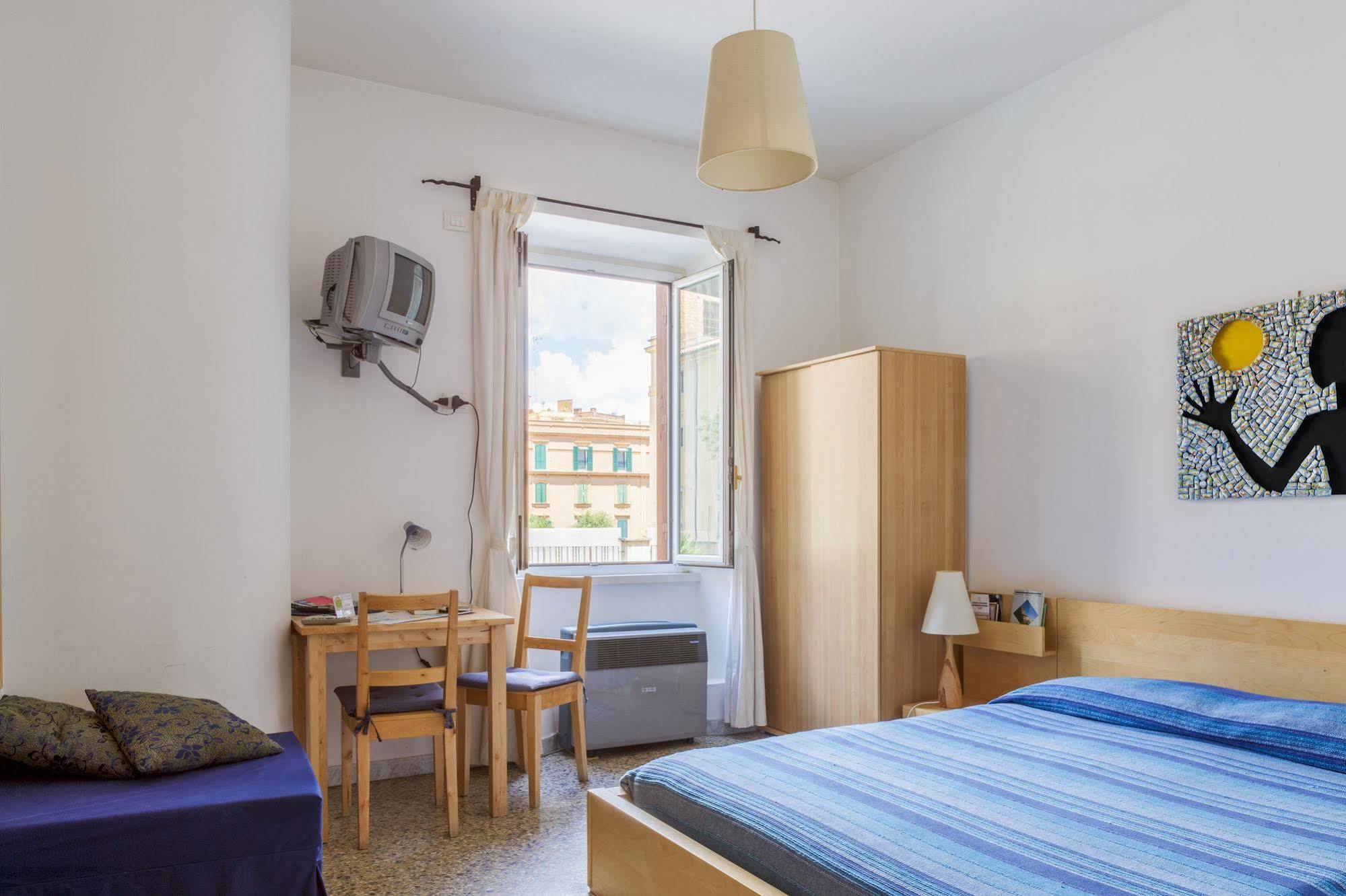 Domus Manlii B&B ローマ エクステリア 写真